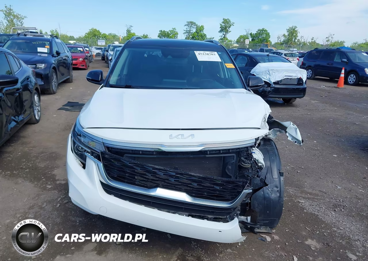 2023 Kia Seltos S VIN:KNDEU2AA2P7402519 - 13
