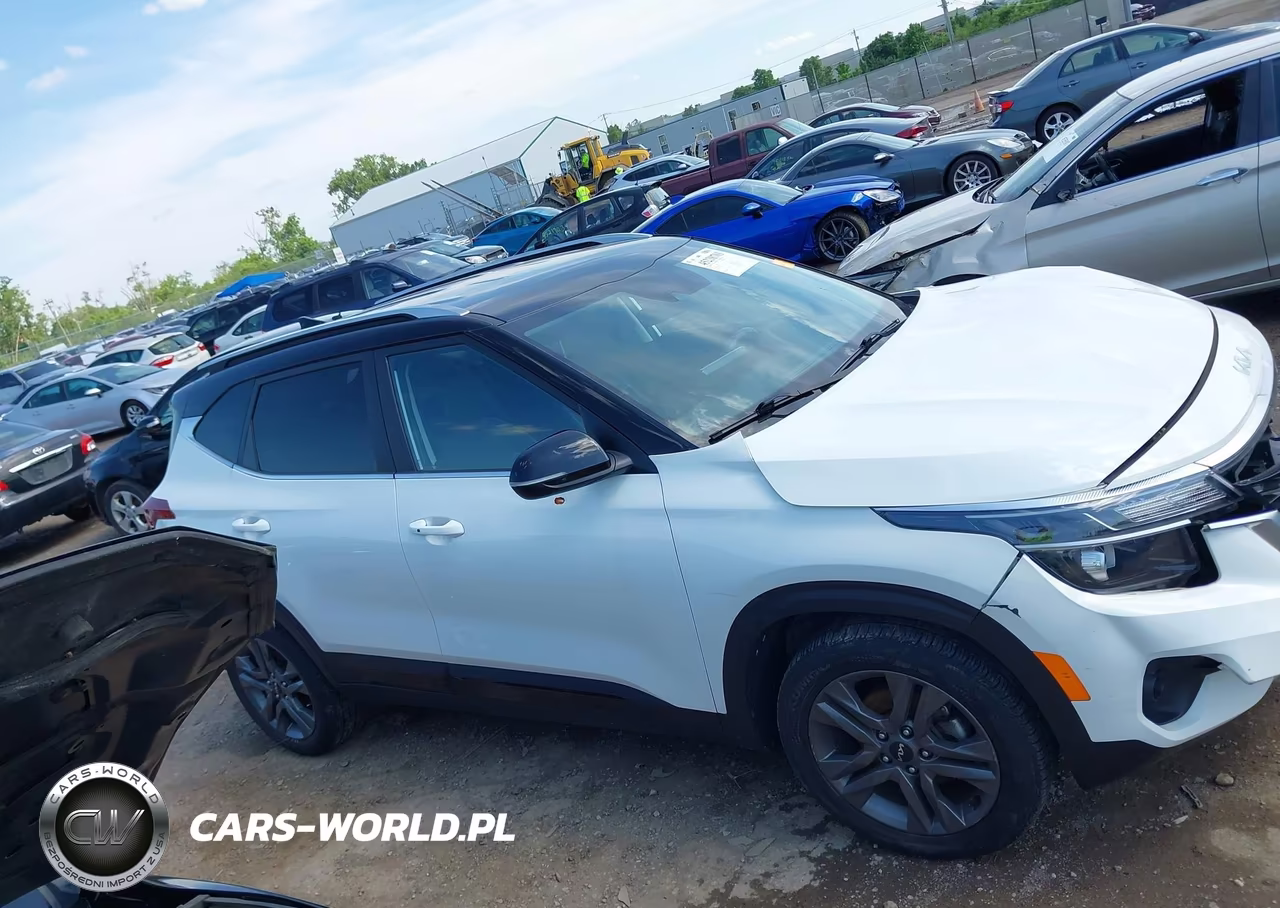 2023 Kia Seltos S VIN:KNDEU2AA2P7402519 - 14