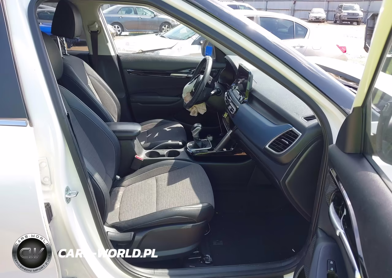 2023 Kia Seltos S VIN:KNDEU2AA2P7402519 - 5