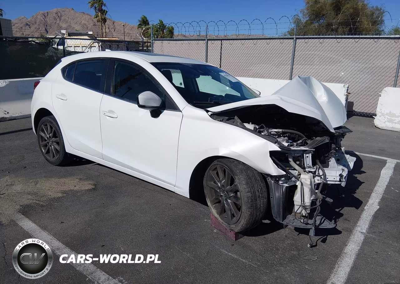2018 Mazda Mazda3 Grand Touring – zdjęcie 1 z 17