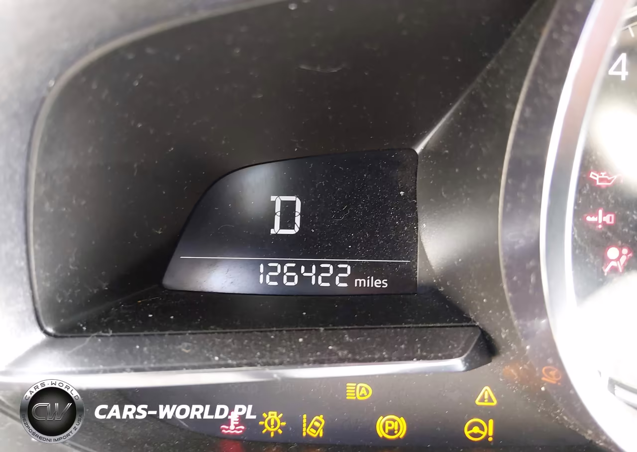 2018 Mazda Mazda3 Grand Touring VIN:3MZBN1M31JM217394 - 16