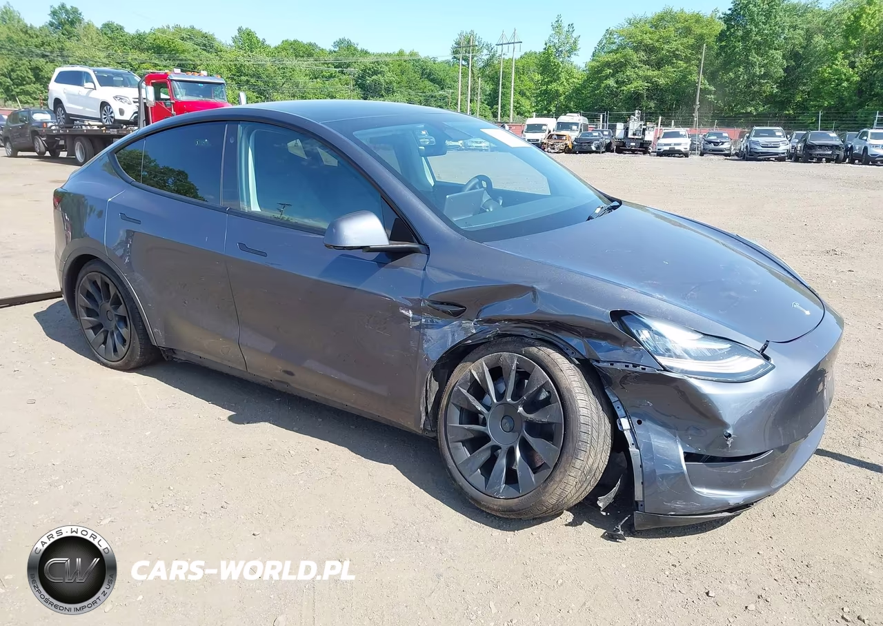 2022 Tesla Model Y Long Range Dual Motor All-Wheel Drive – zdjęcie 1 z 19