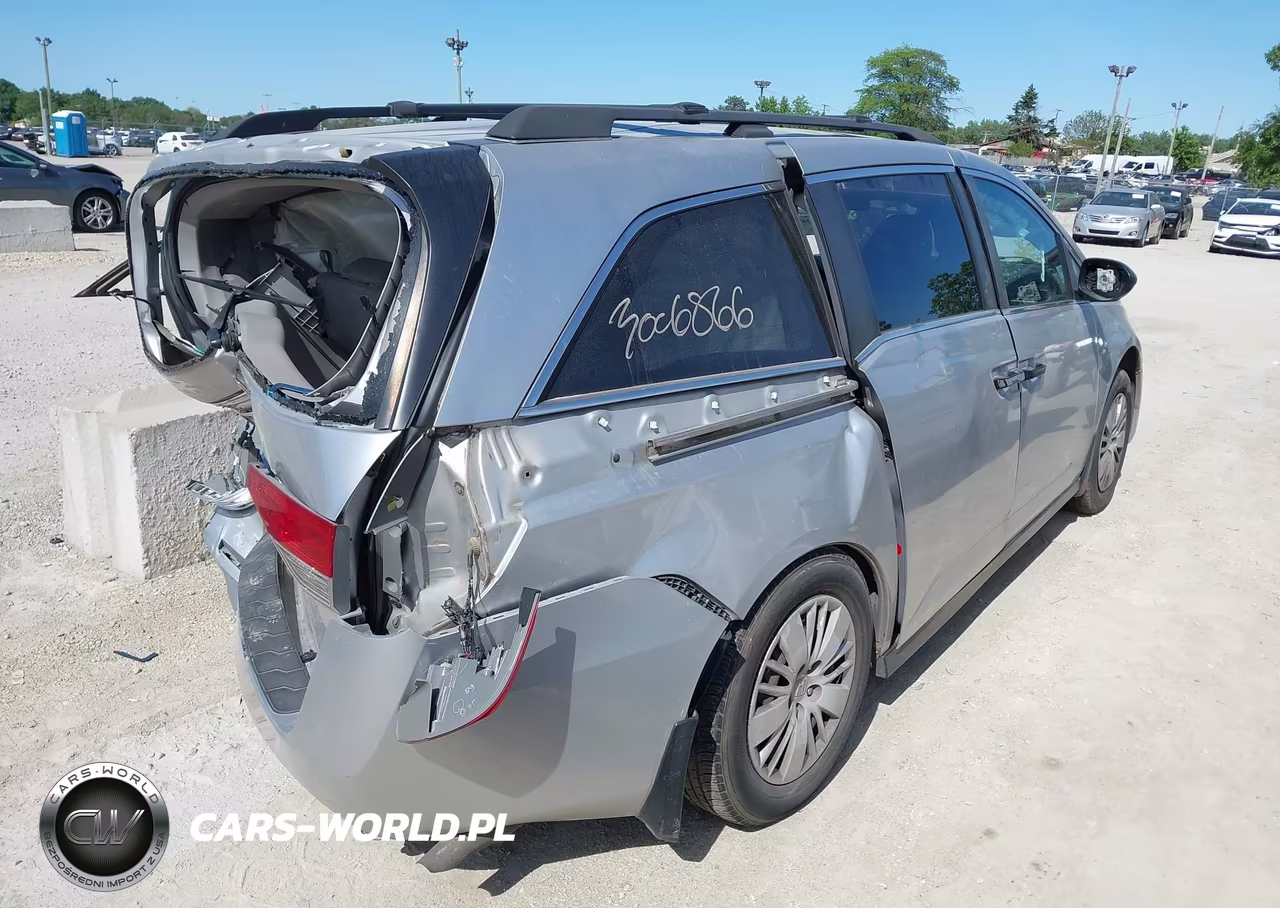 2014 Honda Odyssey Lx VIN:5FNRL5H24EB007060 - 4