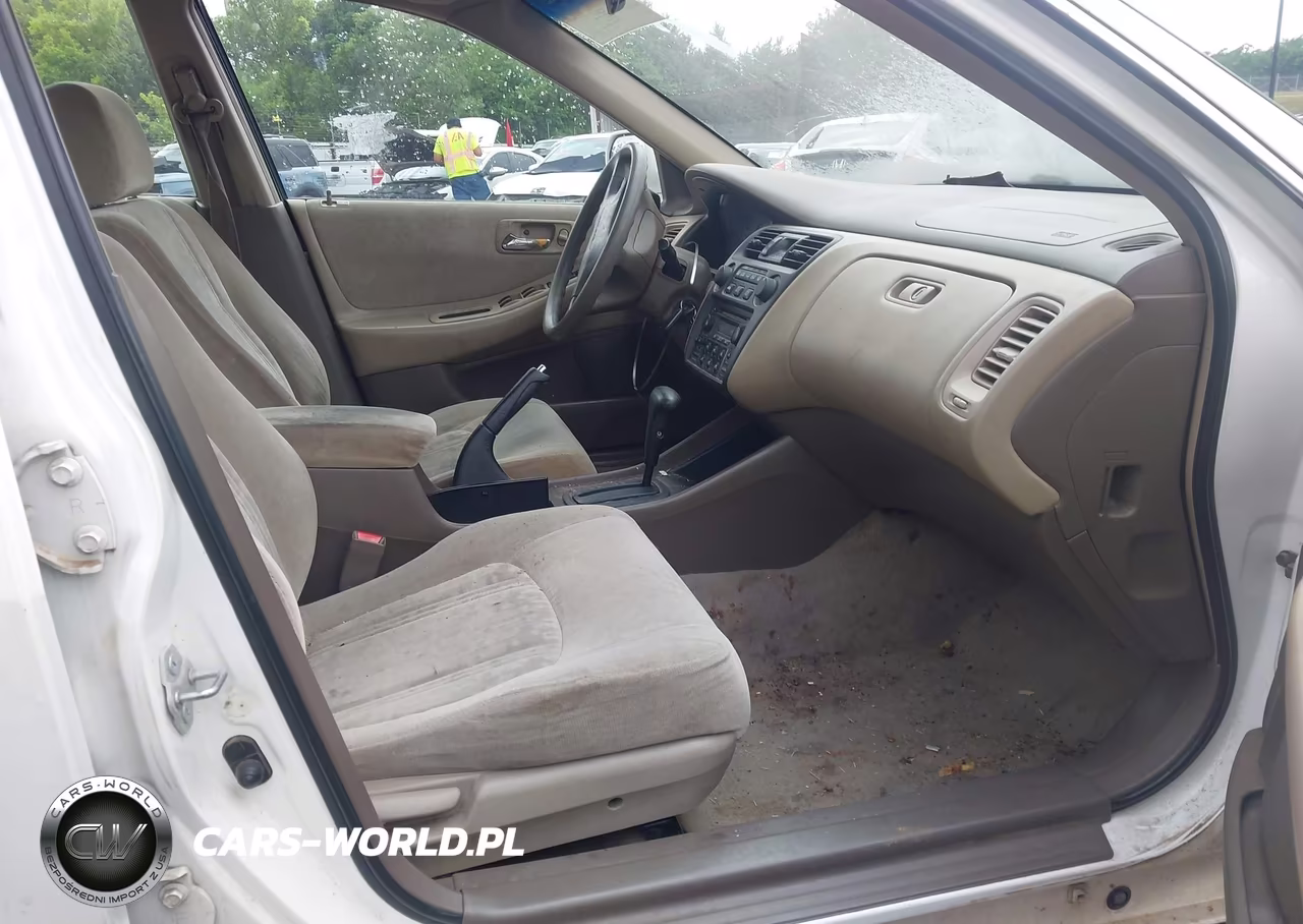 1999 Honda Accord Ex VIN:JHMCG6676XC030563 - 5