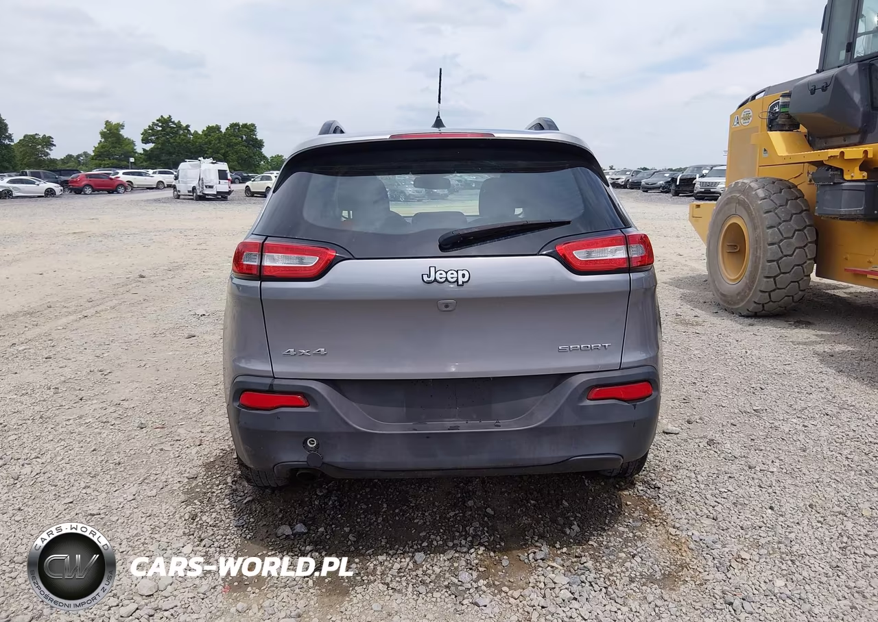 2016 Jeep Cherokee Sport VIN:1C4PJMAB8GW226961 - 16
