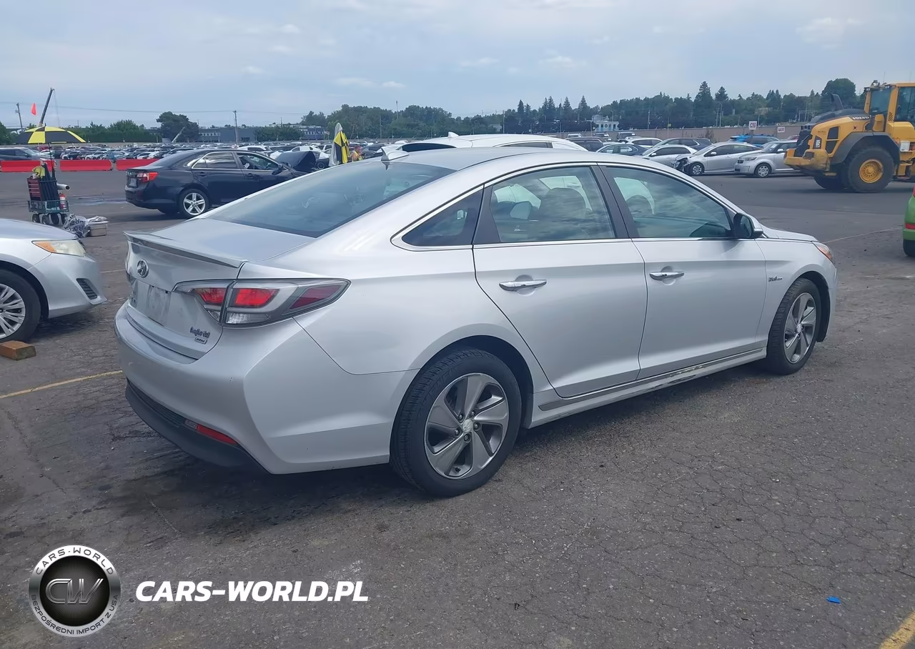 2016 Hyundai Sonata Hybrid Limited VIN:KMHE34L10GA020595 - 4