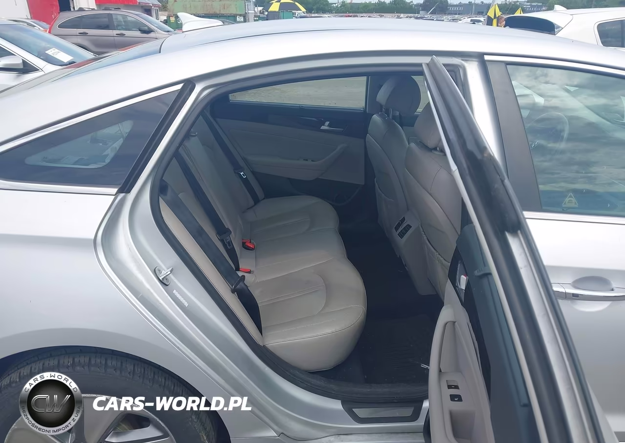 2016 Hyundai Sonata Hybrid Limited VIN:KMHE34L10GA020595 - 8