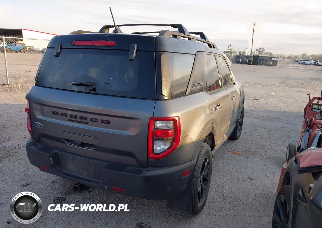 2021 Ford Bronco Sport Badlands VIN:3FMCR9D97MRA43719 - 4