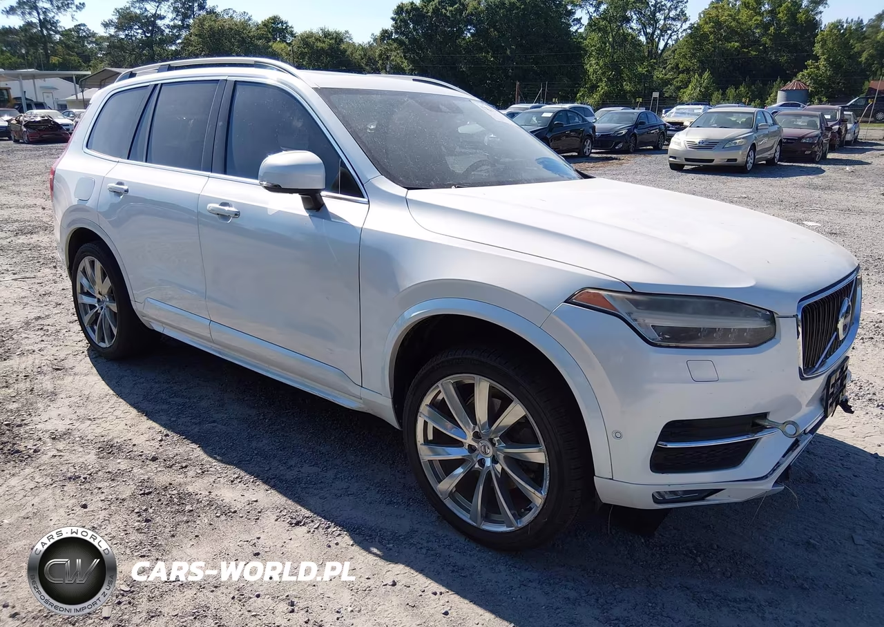 2017 Volvo Xc90 T6 Momentum