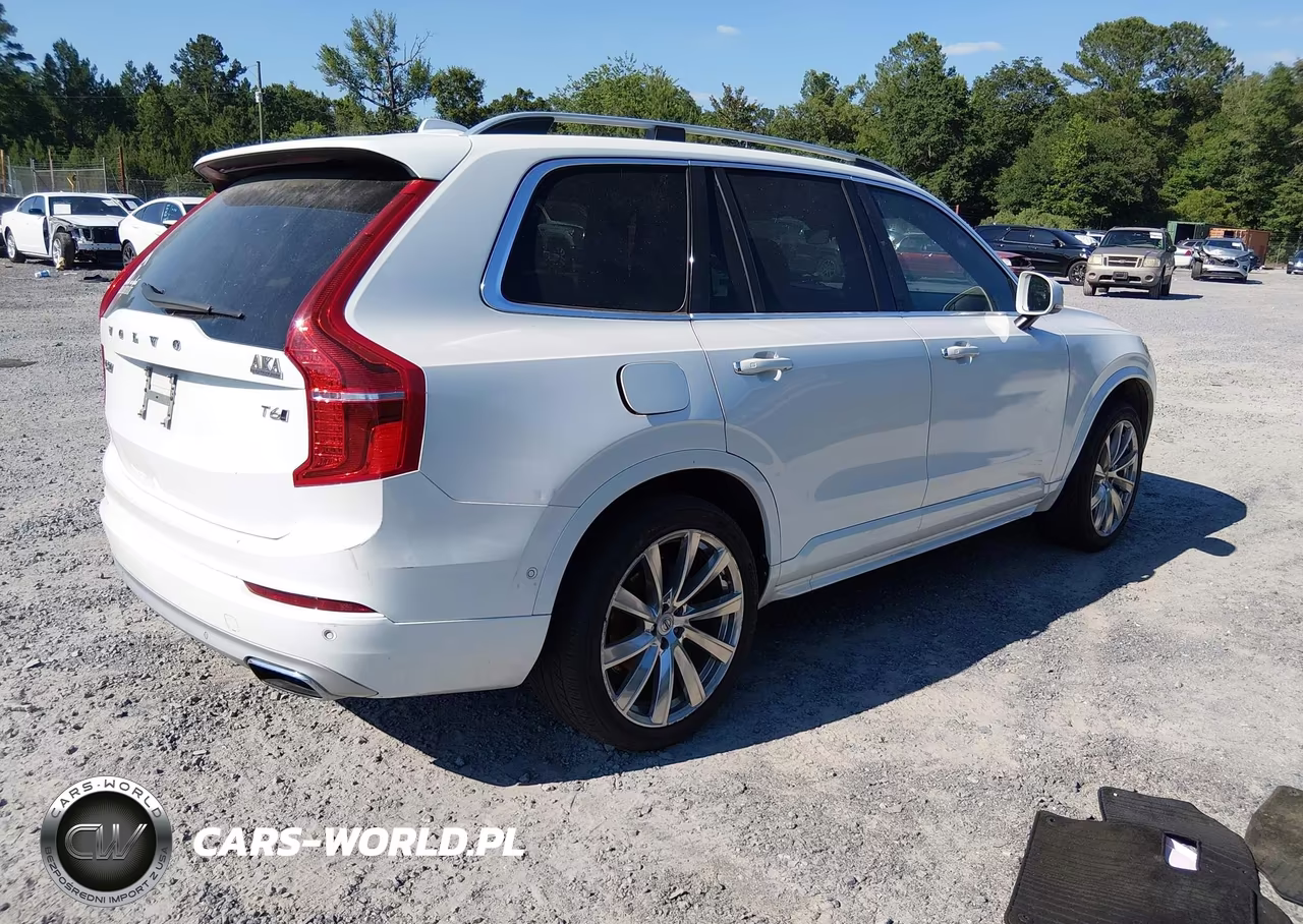 2017 Volvo Xc90 T6 Momentum VIN:YV4A22PK4H1135017 - 4