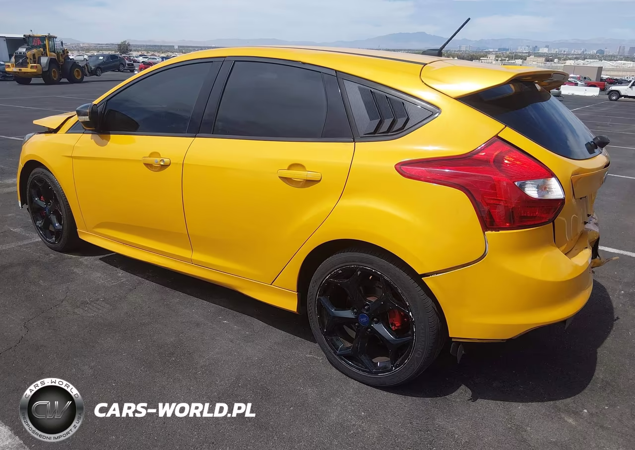 2013 Ford Focus St VIN:1FADP3L94DL252126 - 3