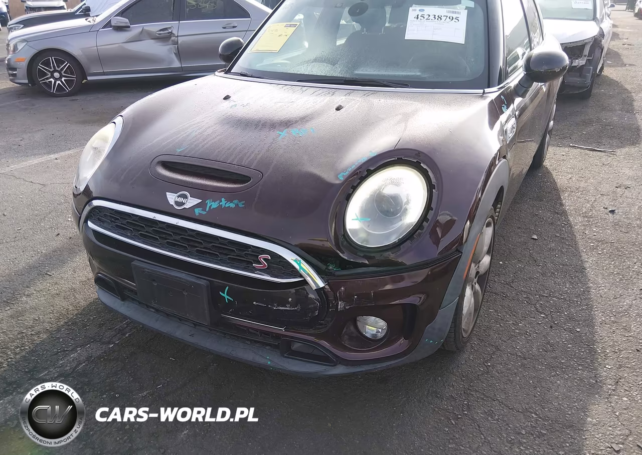 2016 Mini Clubman Cooper S VIN:WMWLN9C54G2E16061 - 6