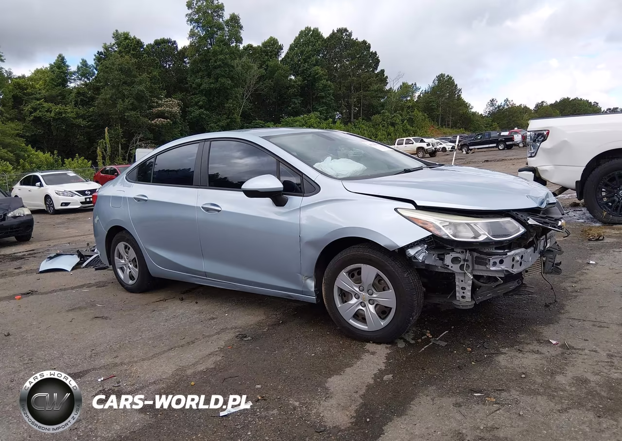 2018 Chevrolet Cruze Ls Auto – zdjęcie 1 z 19