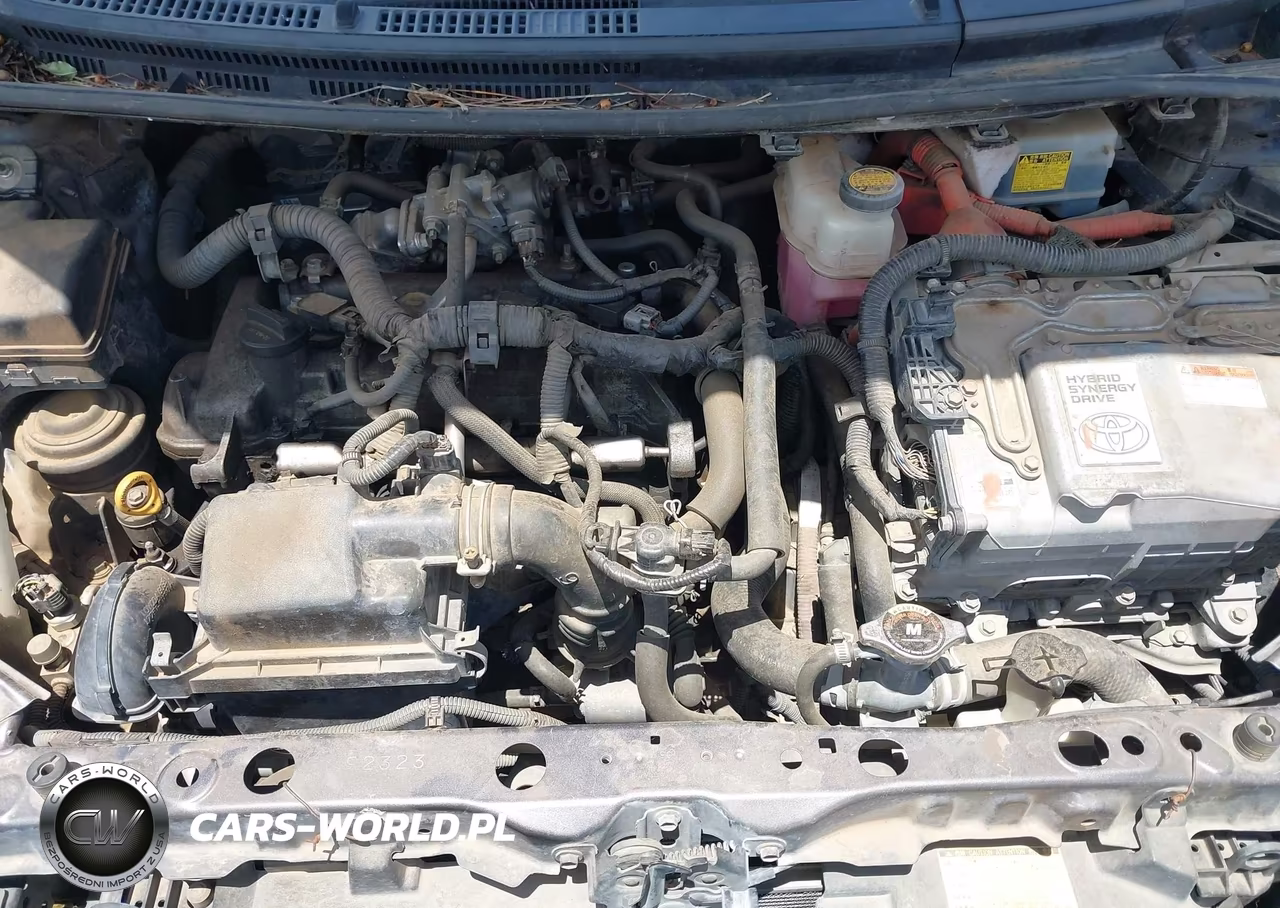 2012 Toyota Prius C Two VIN:JTDKDTB35C1526841 - 10