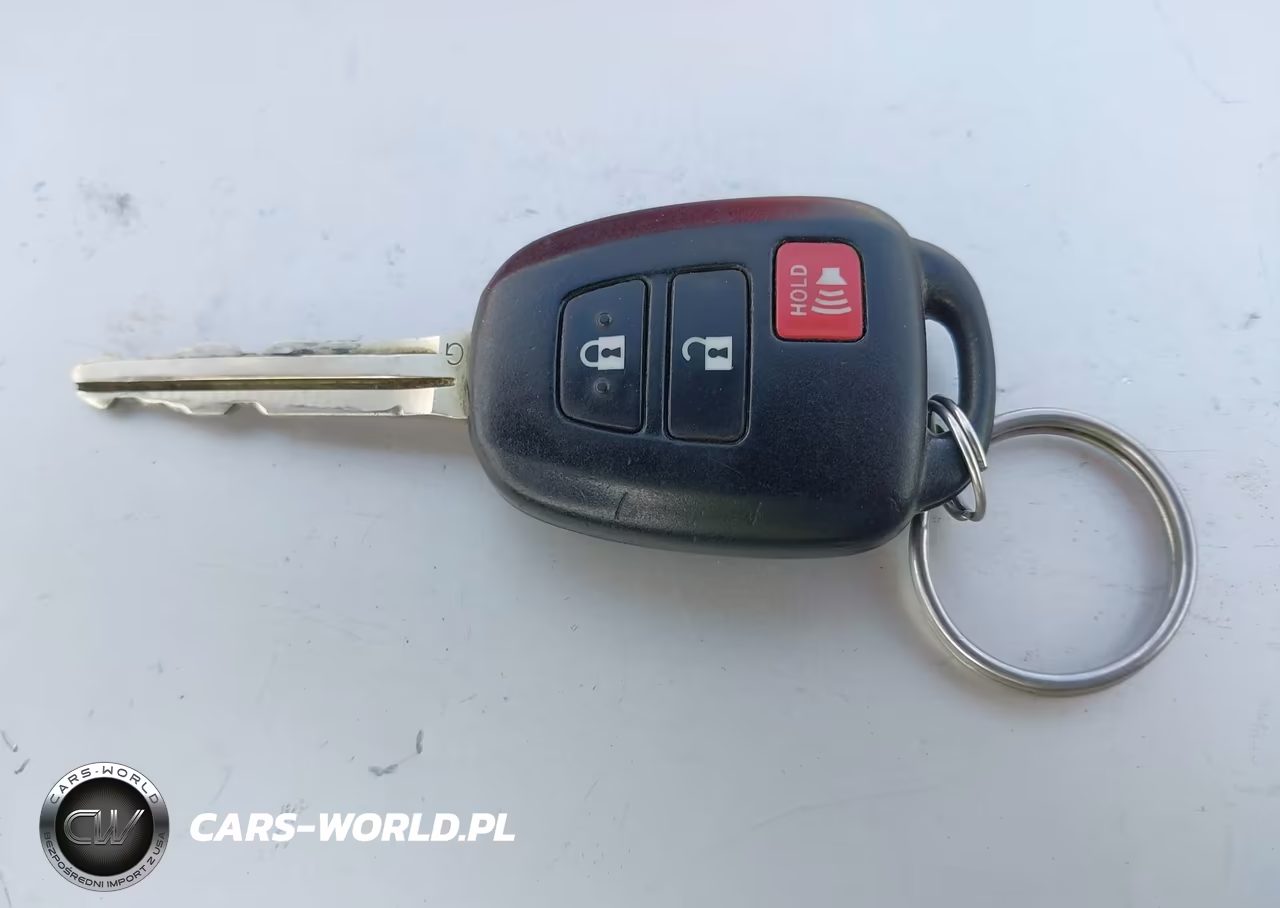 2012 Toyota Prius C Two VIN:JTDKDTB35C1526841 - 11