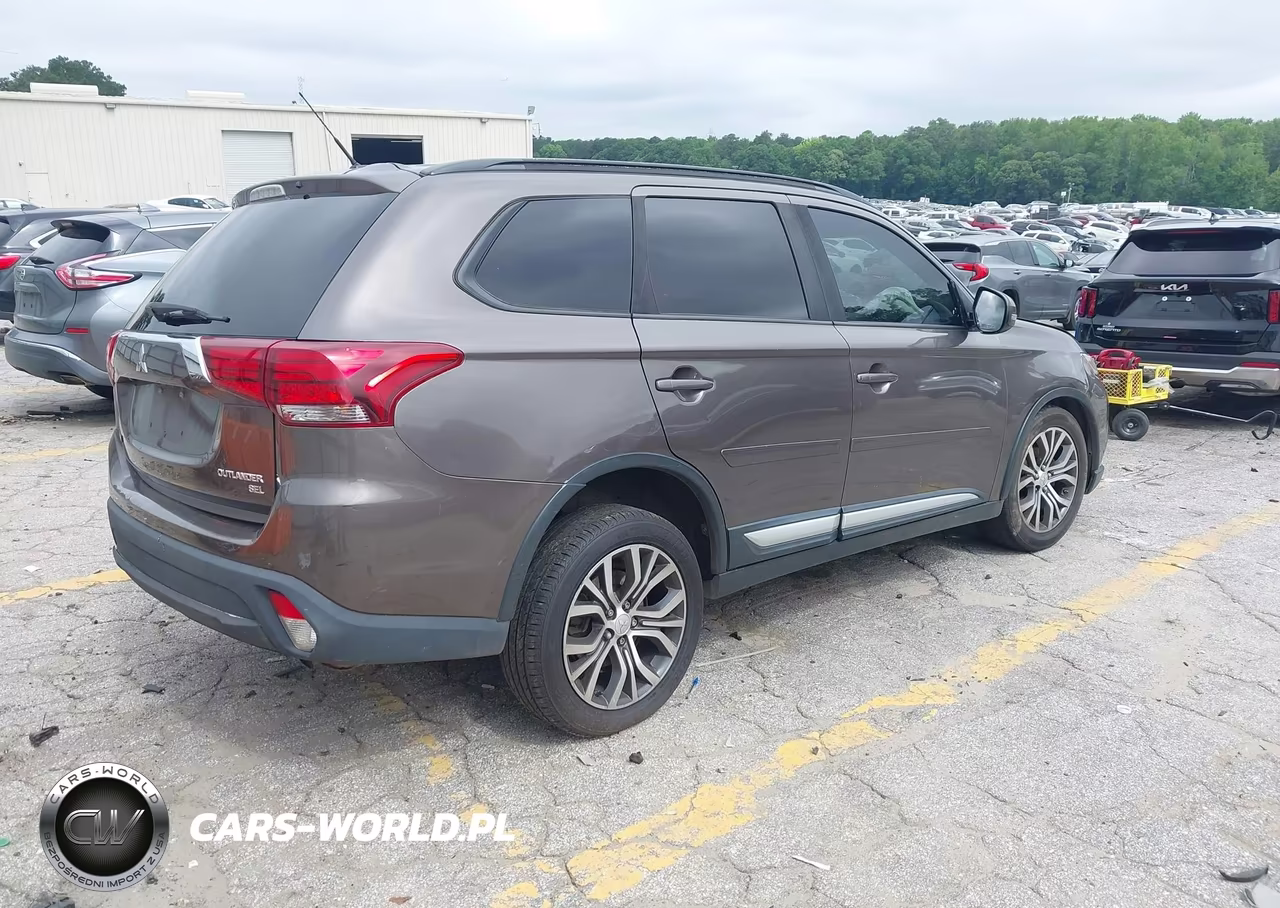 2016 Mitsubishi Outlander Sel VIN:JA4AZ3A39GZ055261 - 4