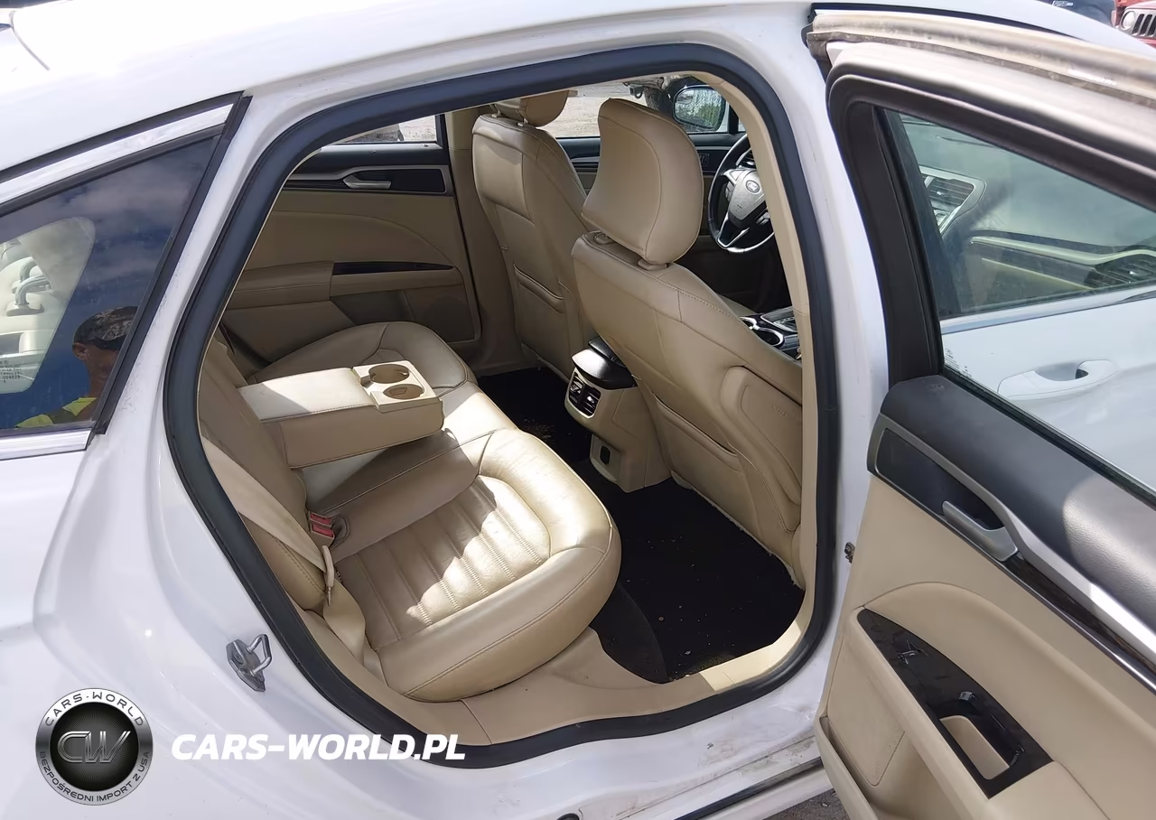 2016 Ford Fusion Se VIN:3FA6P0HD4GR359087 - 8