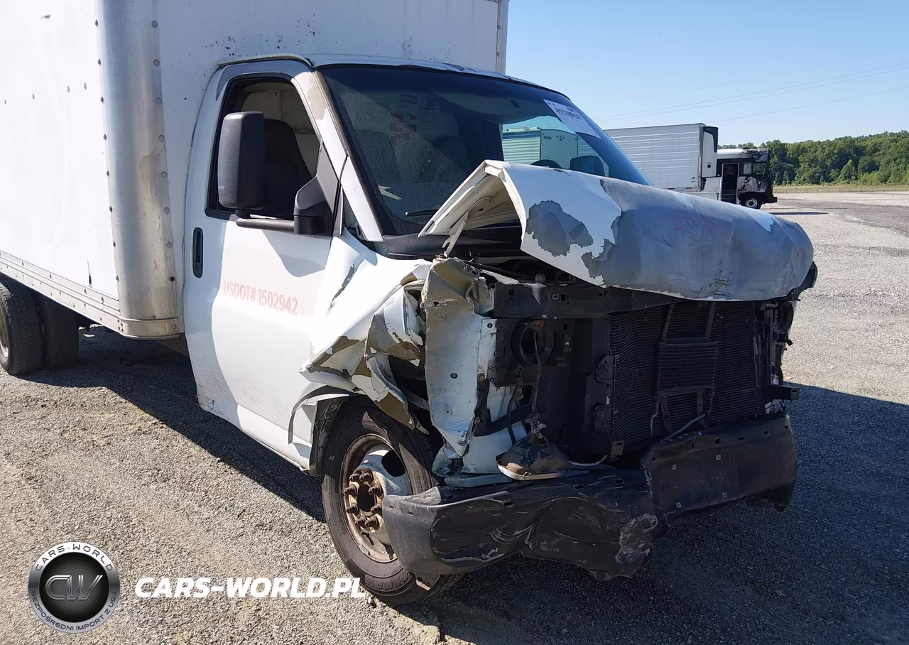 2008 GMC Savana G3500 VIN:1GDJG31C881908322 - 17