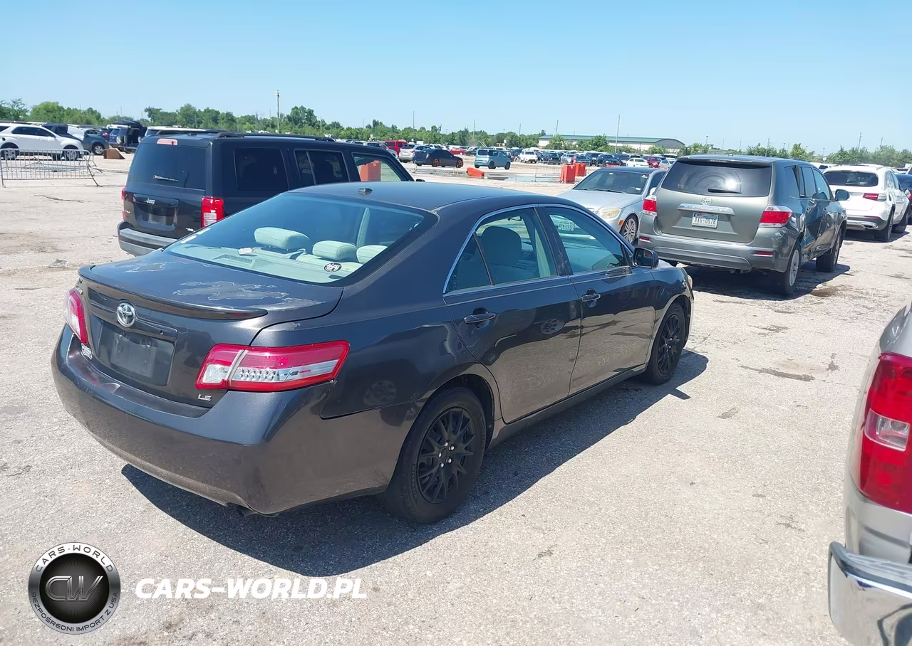 2010 Toyota Camry Le VIN:4T4BF3EK3AR019494 - 4