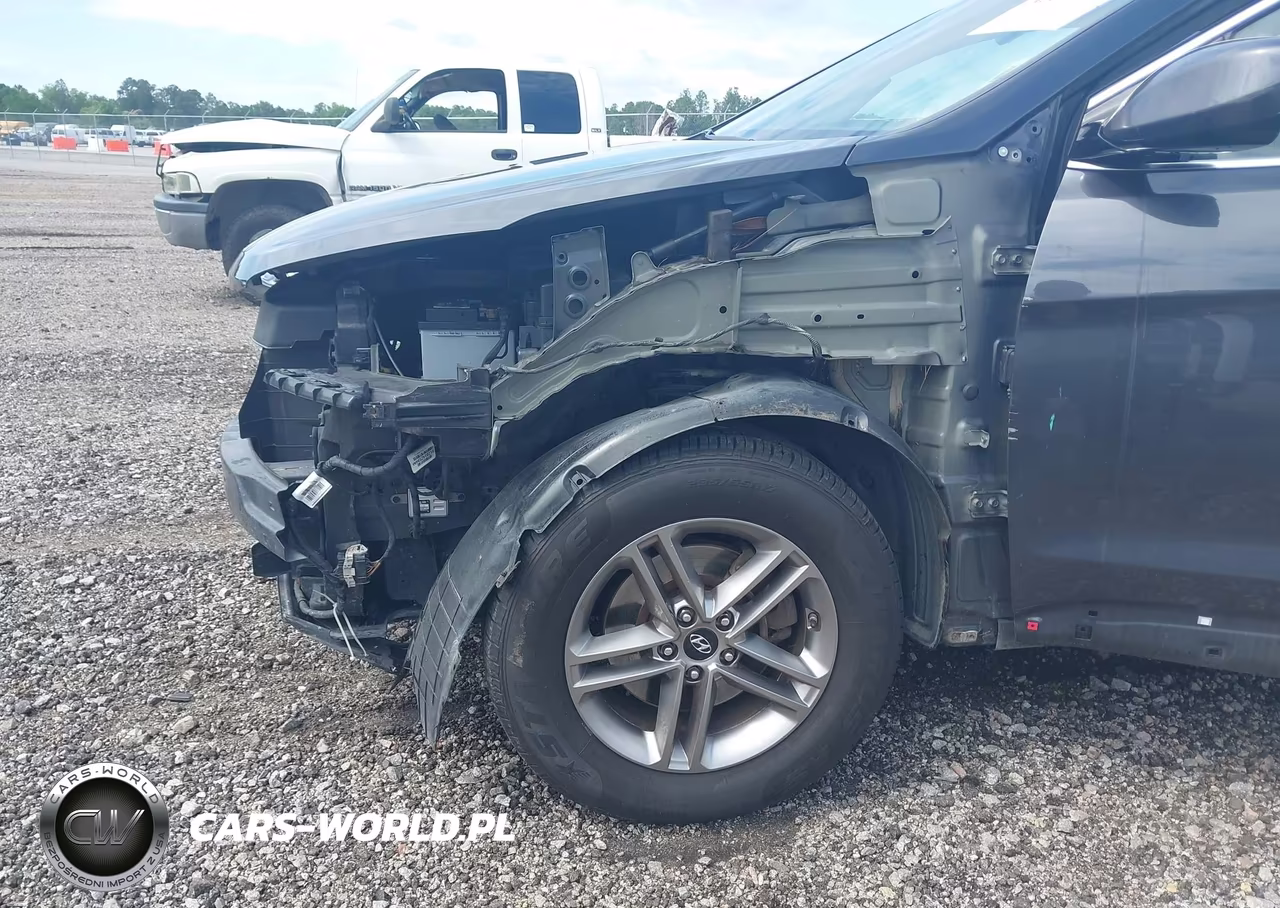 2017 Hyundai Santa Fe Sport 2.4L VIN:5XYZTDLB6HG456948 - 6