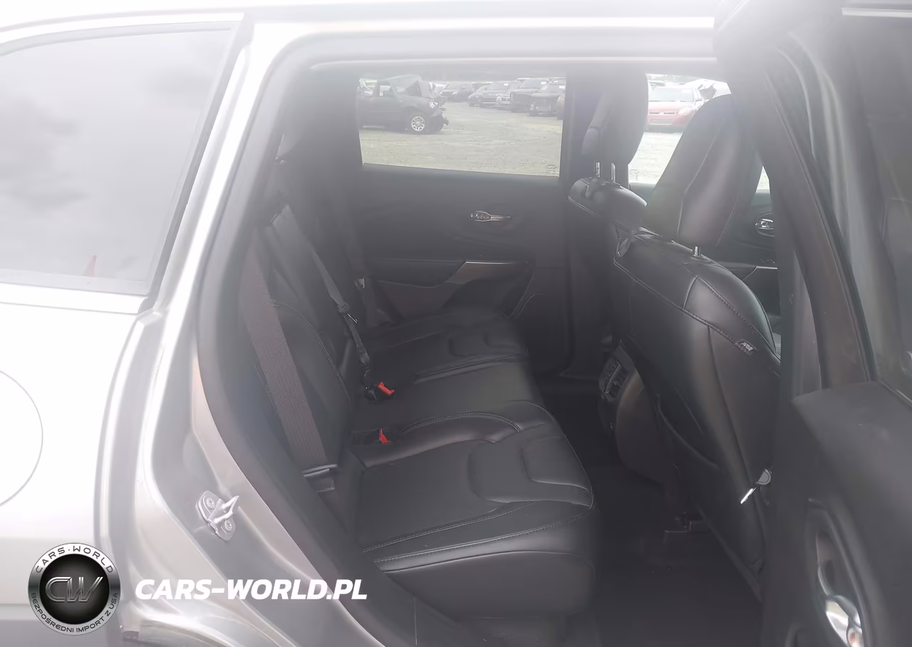 2021 Jeep Cherokee Latitude Lux Fwd VIN:1C4PJLMX5MD120332 - 8
