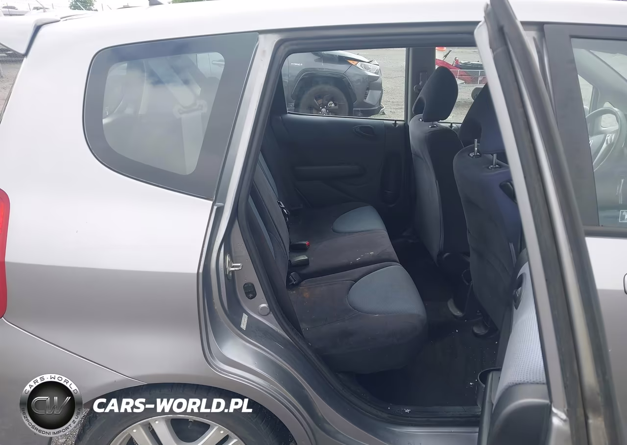 2008 Honda Fit Sport VIN:JHMGD38658S058620 - 8