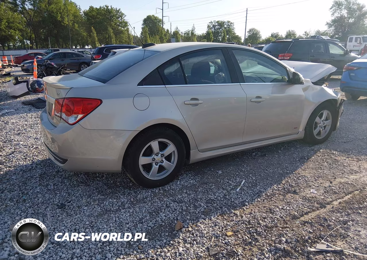 2016 Chevrolet Cruze Limited 1Lt Auto VIN:1G1PE5SBXG7184739 - 4