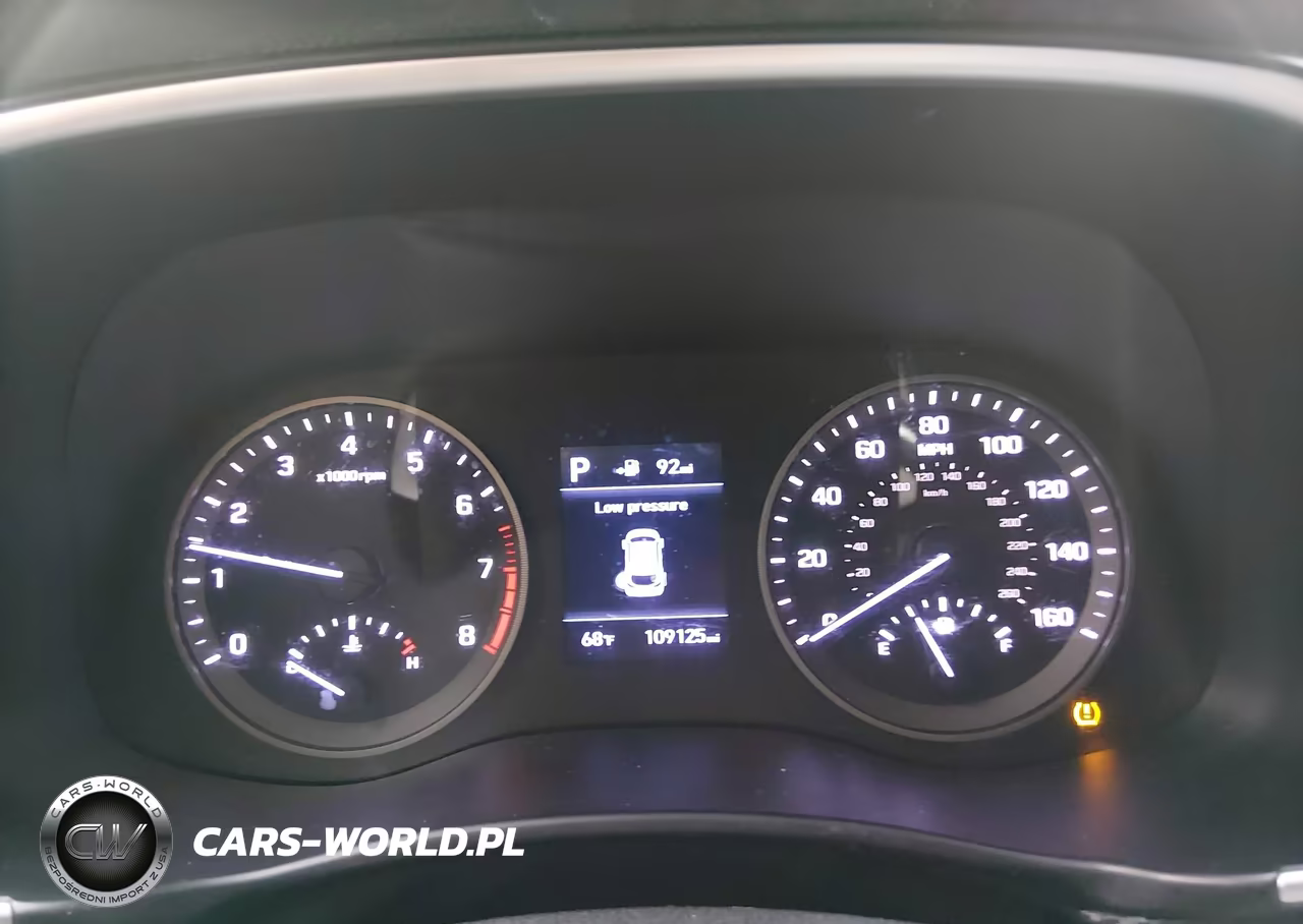 2019 Hyundai Tucson Se VIN:KM8J2CA41KU868677 - 7