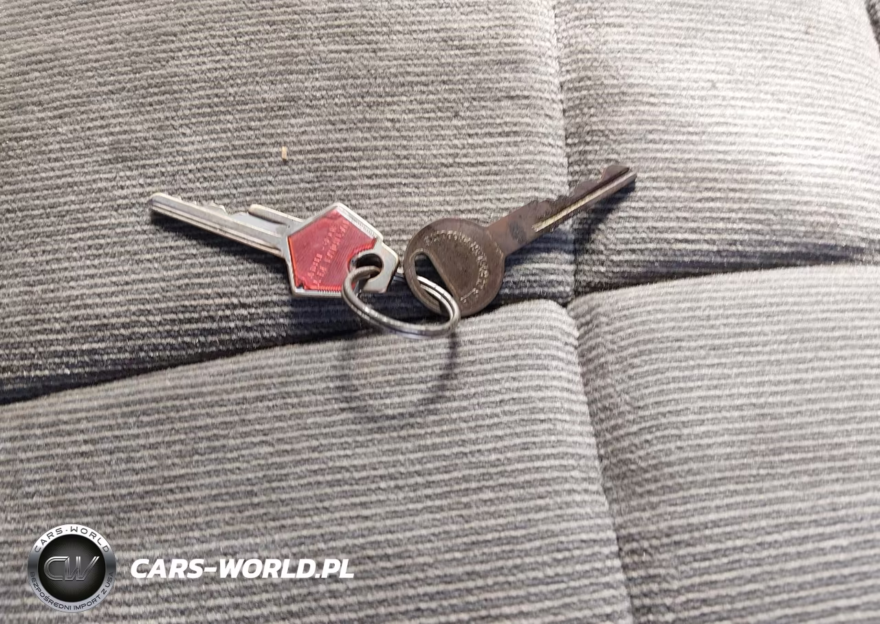1985 Chrysler Lebaron VIN:1C3BC56D3FF201537 - 11