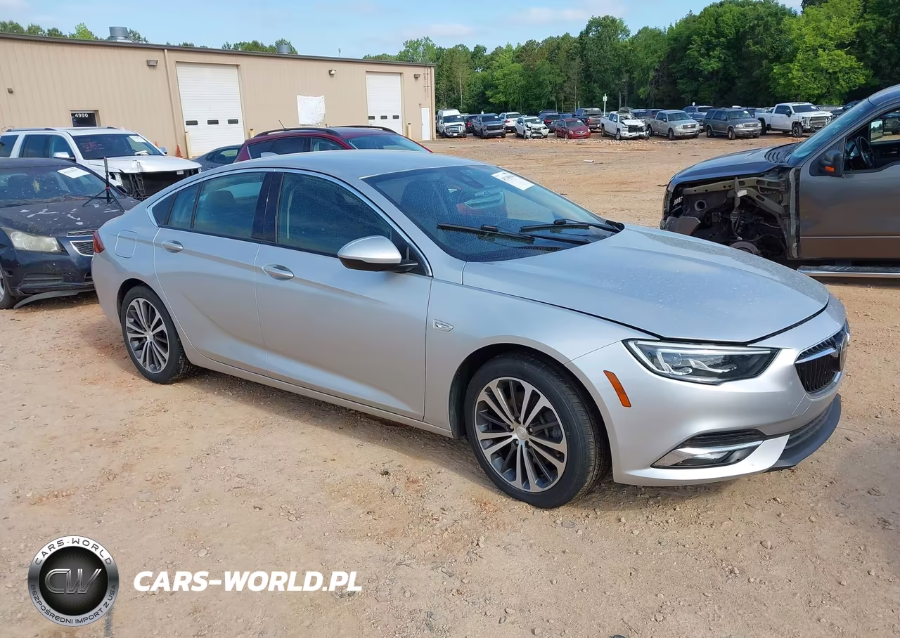 2018 Buick Regal Sportback Essence – zdjęcie 1 z 11