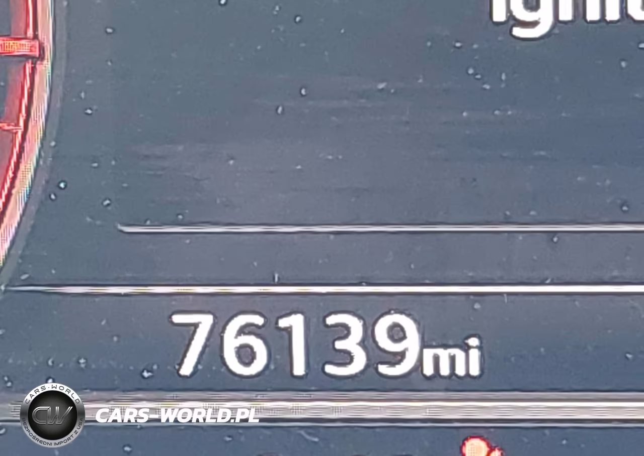 2018 Audi A5 2.0T Premium VIN:WAUTNAF57JA101858 - 15