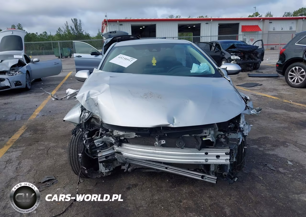 2022 Toyota Corolla Le VIN:5YFEPMAE7NP352153 - 6