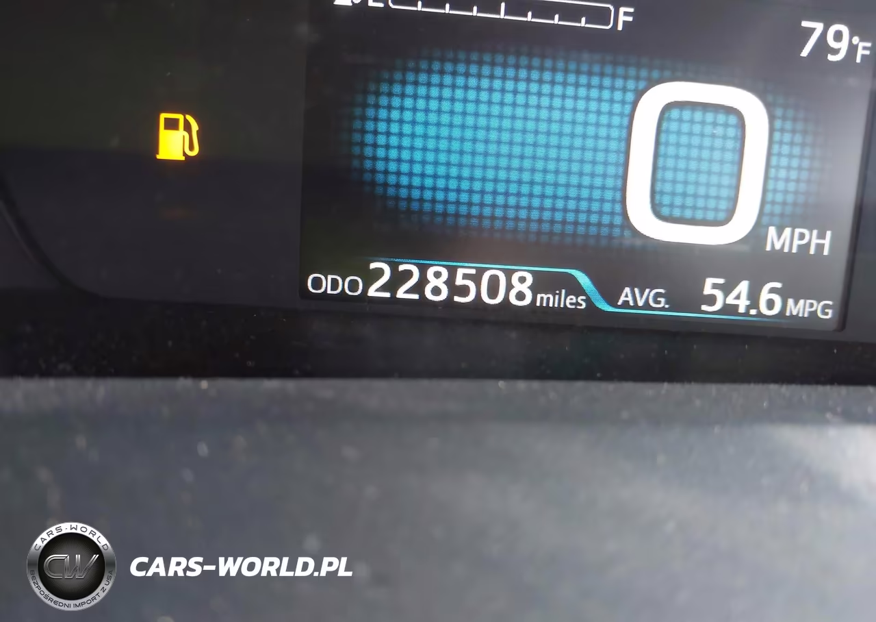 2016 Toyota Prius Three VIN:JTDKARFU8G3521027 - 15