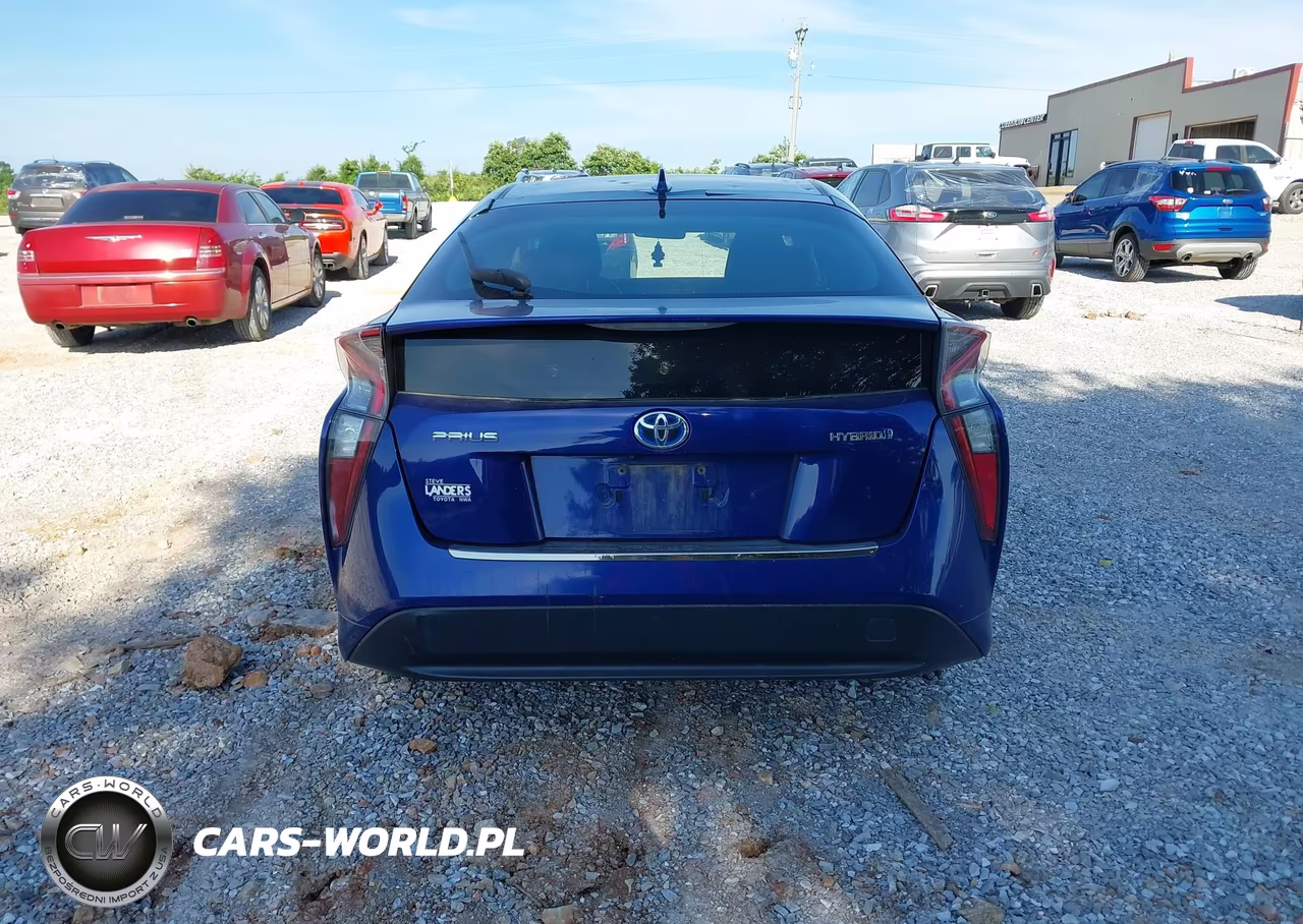 2016 Toyota Prius Three VIN:JTDKARFU8G3521027 - 16