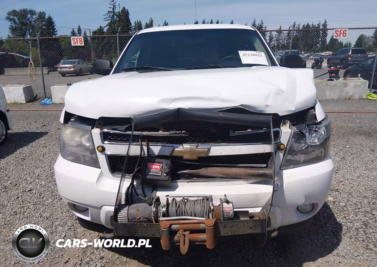 2010 Chevrolet Suburban 2500 Commercial Fleet VIN:1GNZKLEG1AR255950 - 12