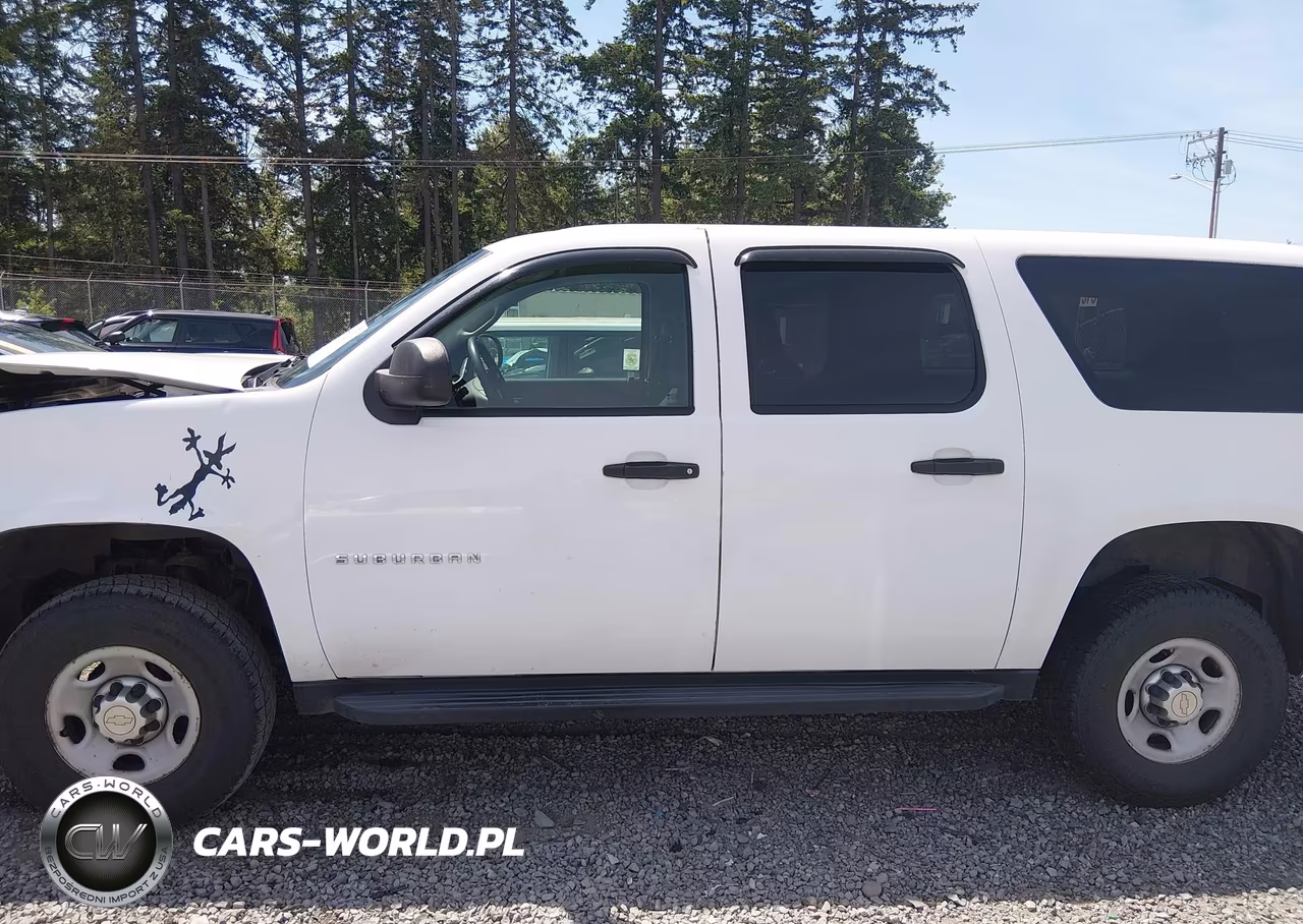 2010 Chevrolet Suburban 2500 Commercial Fleet VIN:1GNZKLEG1AR255950 - 14