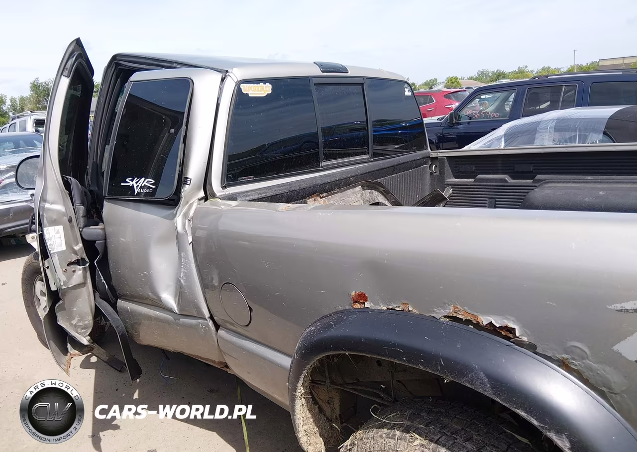2002 Chevrolet S-10 Ls VIN:1GCCT19W328191032 - 14