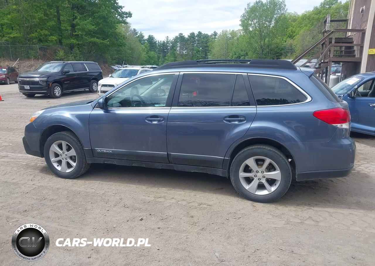 2014 Subaru Outback 2.5I Premium VIN:4S4BRBCC1E3280836 - 15