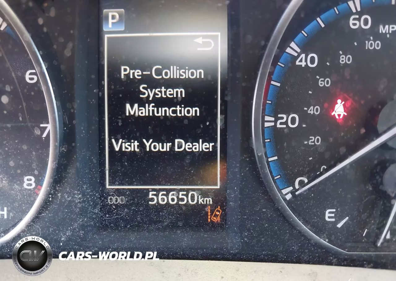 2018 Toyota Rav4 Le VIN:2T3BFREVXJW770235 - 15