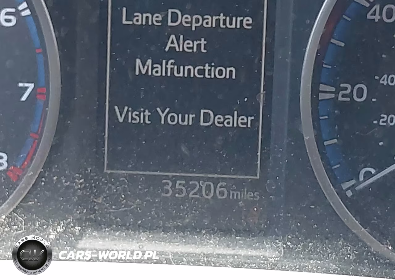 2018 Toyota Rav4 Le VIN:2T3BFREVXJW770235 - 7