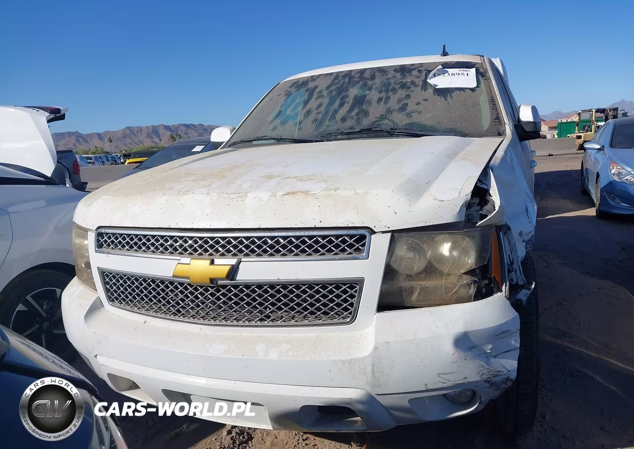 2011 Chevrolet Tahoe Lt VIN:1GNSCBE00BR402210 - 12