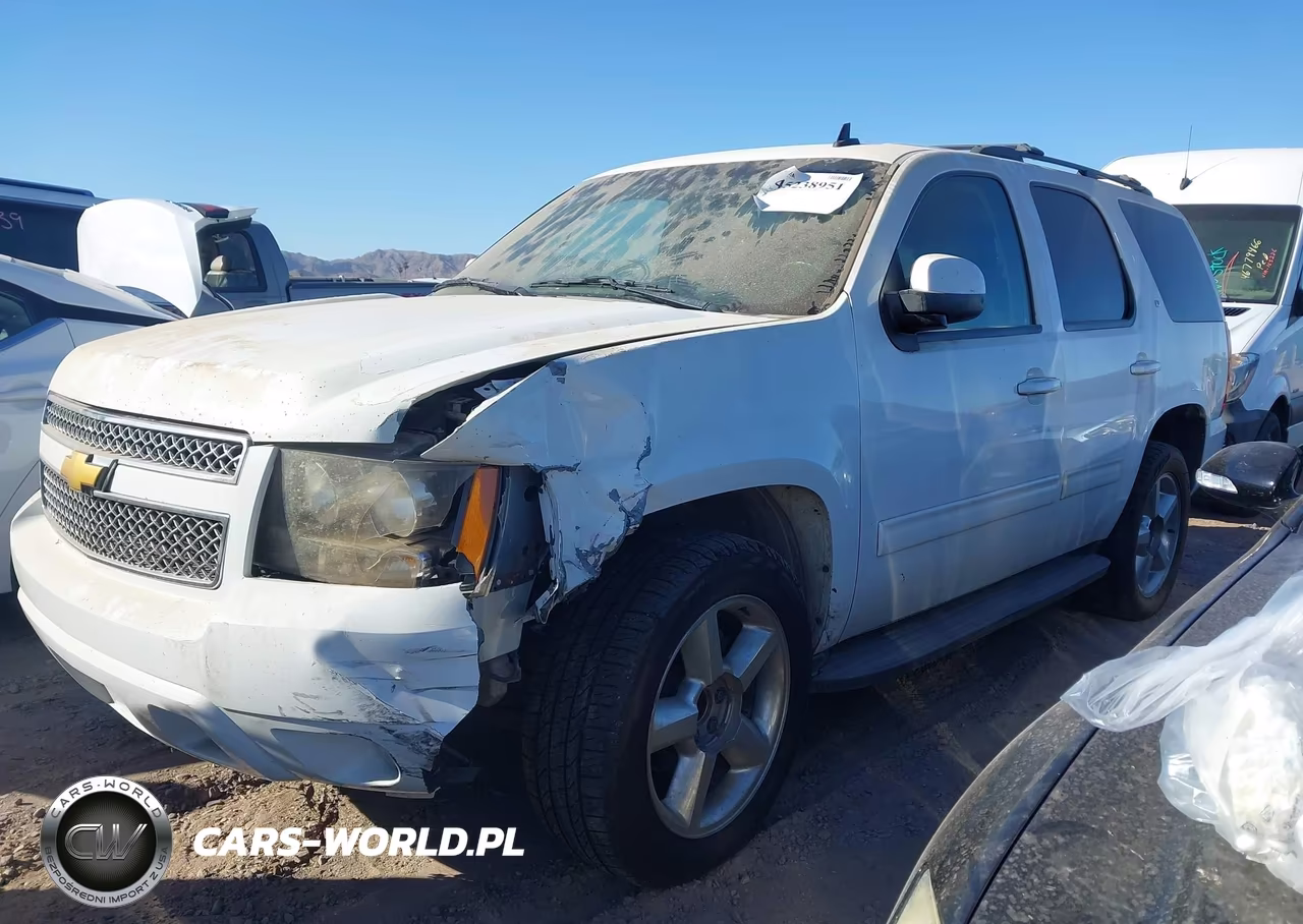 2011 Chevrolet Tahoe Lt VIN:1GNSCBE00BR402210 - 2