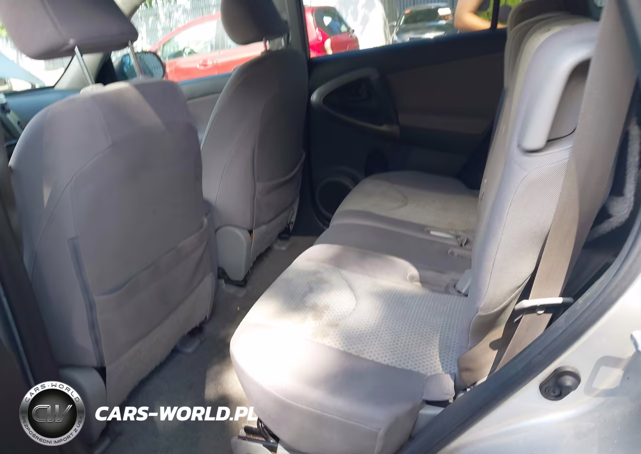 2007 Toyota Rav4 VIN:JTMBD33V876031882 - 8