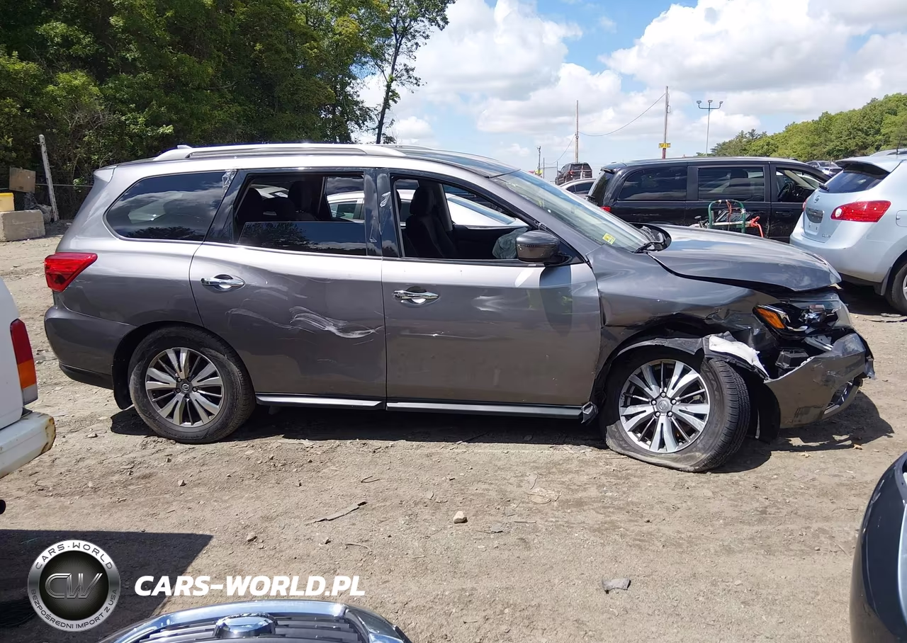2019 Nissan Pathfinder S VIN:5N1DR2MMXKC641640 - 13