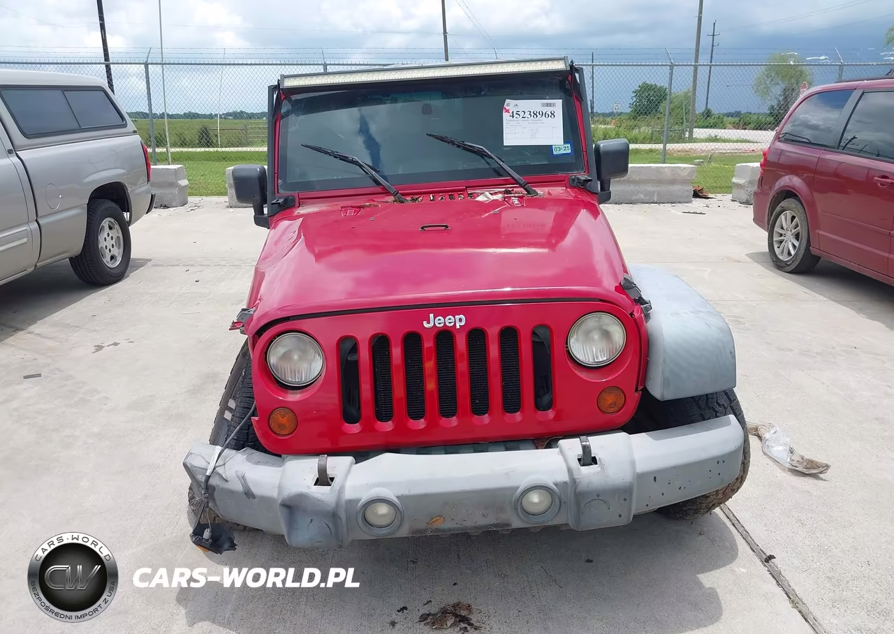 2010 Jeep Wrangler Unlimited Sport VIN:1J4BB3H12AL145567 - 12