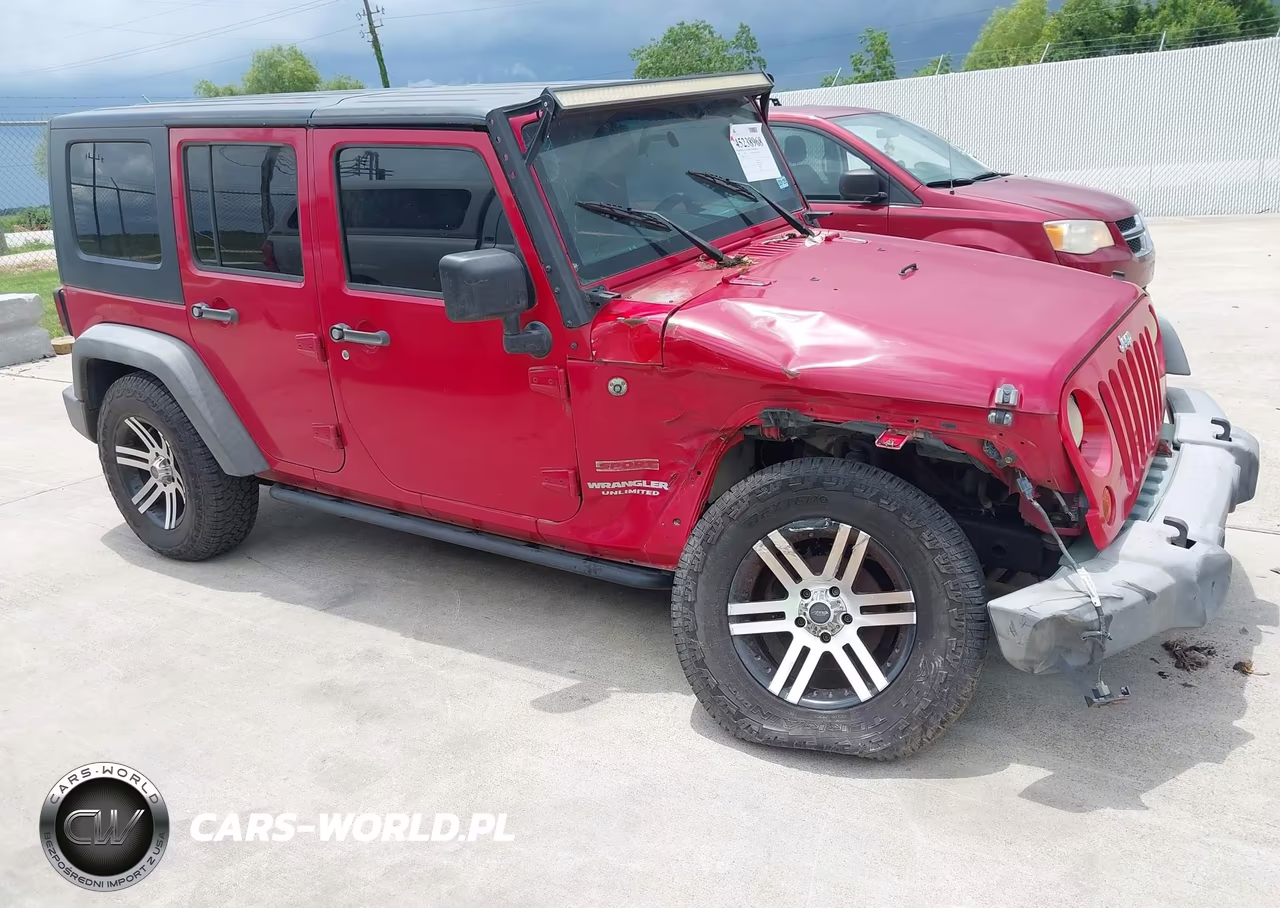 2010 Jeep Wrangler Unlimited Sport VIN:1J4BB3H12AL145567 - 13