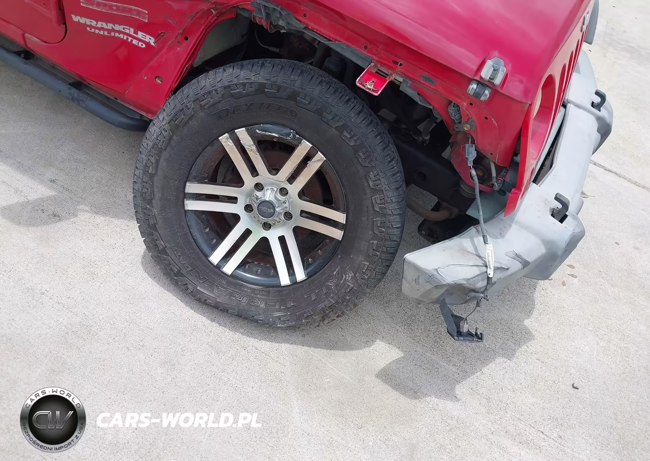 2010 Jeep Wrangler Unlimited Sport VIN:1J4BB3H12AL145567 - 6