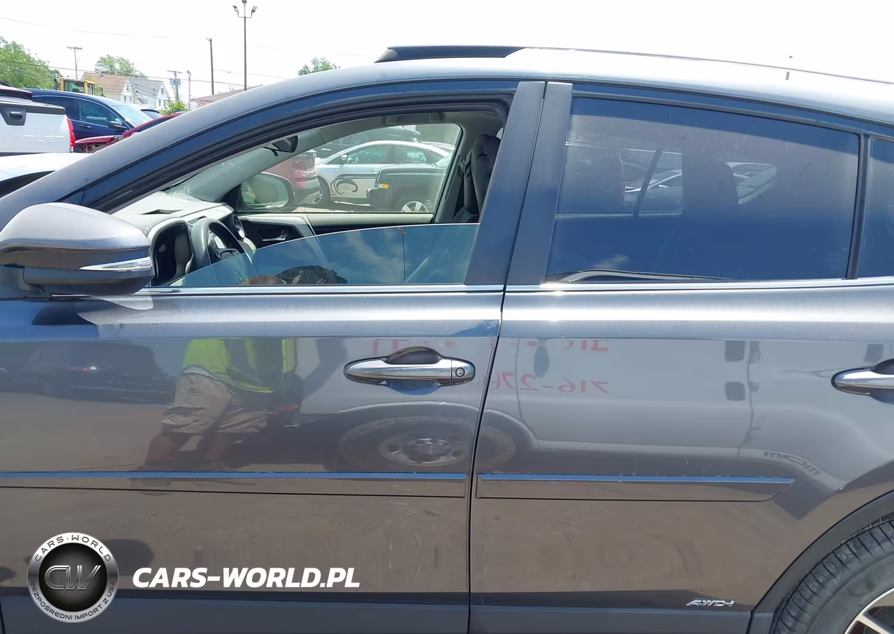 2018 Toyota Rav4 Hybrid Xle VIN:JTMRJREV7JD163185 - 14