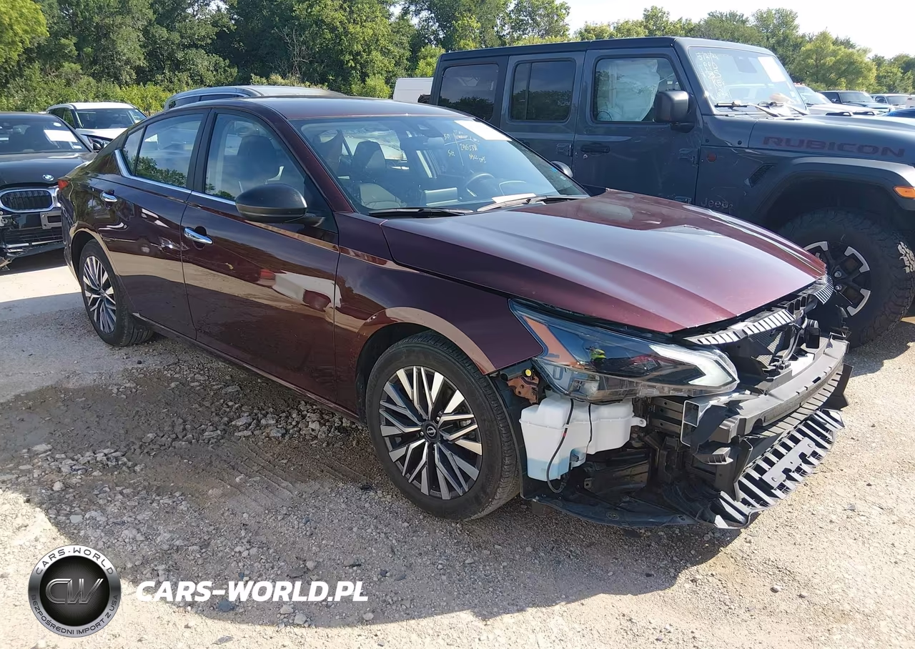 2025 Nissan Altima Sv Fwd