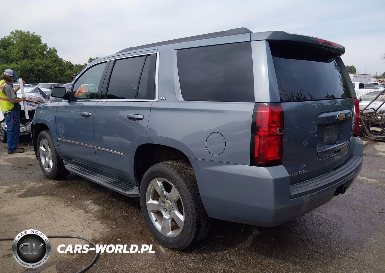 2016 Chevrolet Tahoe Ls VIN:1GNSCAKCXGR203133 - 3